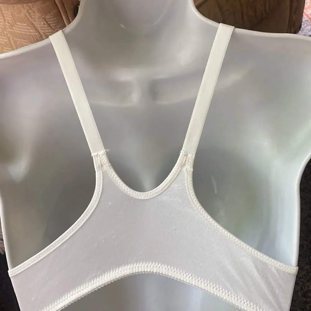 Vintage Victoria’s Secret Second Skin Satin Racerback from close Bra 34A Ivory